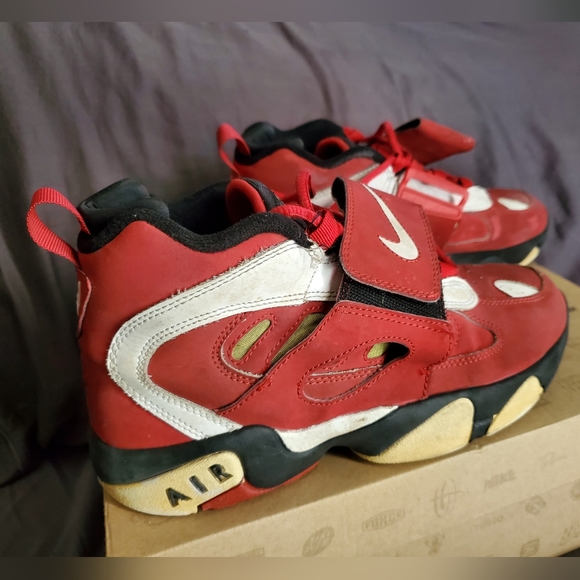 *2-for-$10* Nike air diamond turf Deion Sanders size 5.5y - Picture 1 of 5